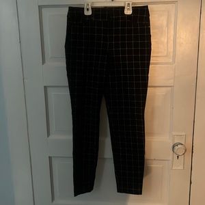 Juniors Capri Dress Pants